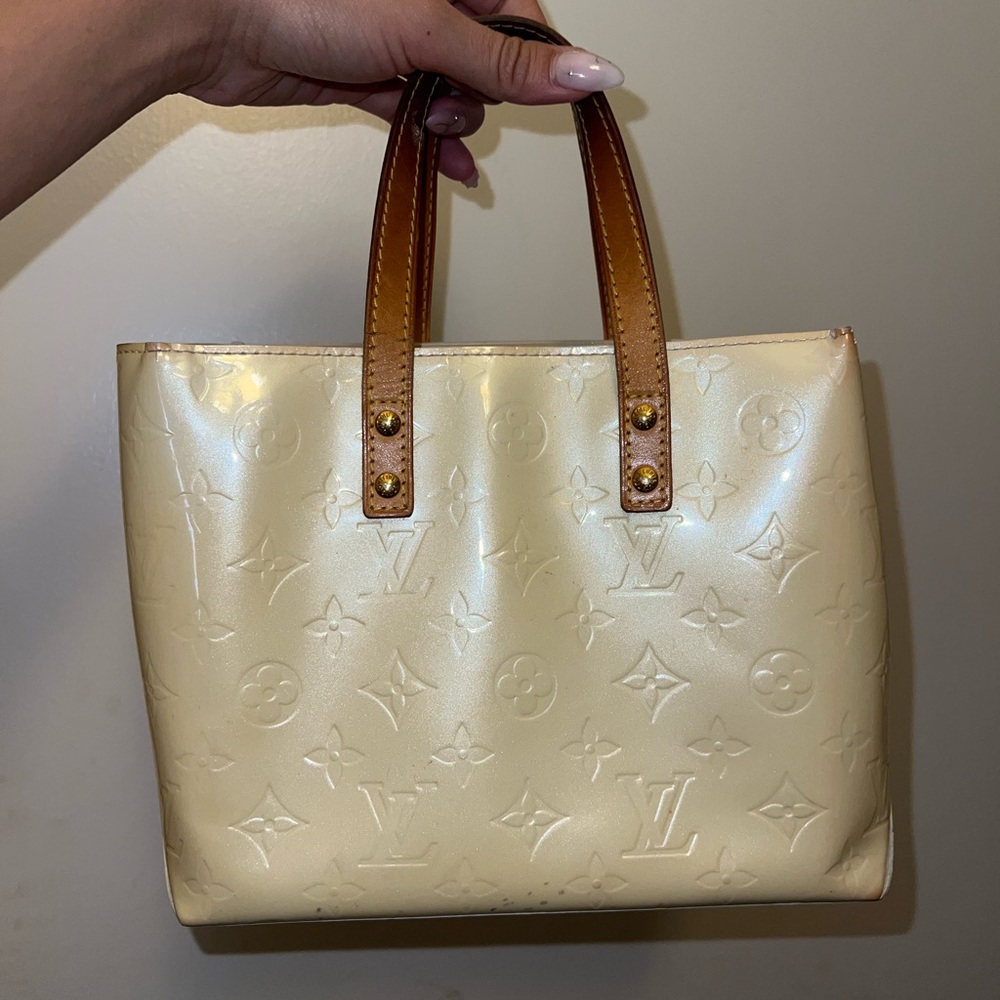 Louis Vuitton monogram Vernis Reade PM Bag